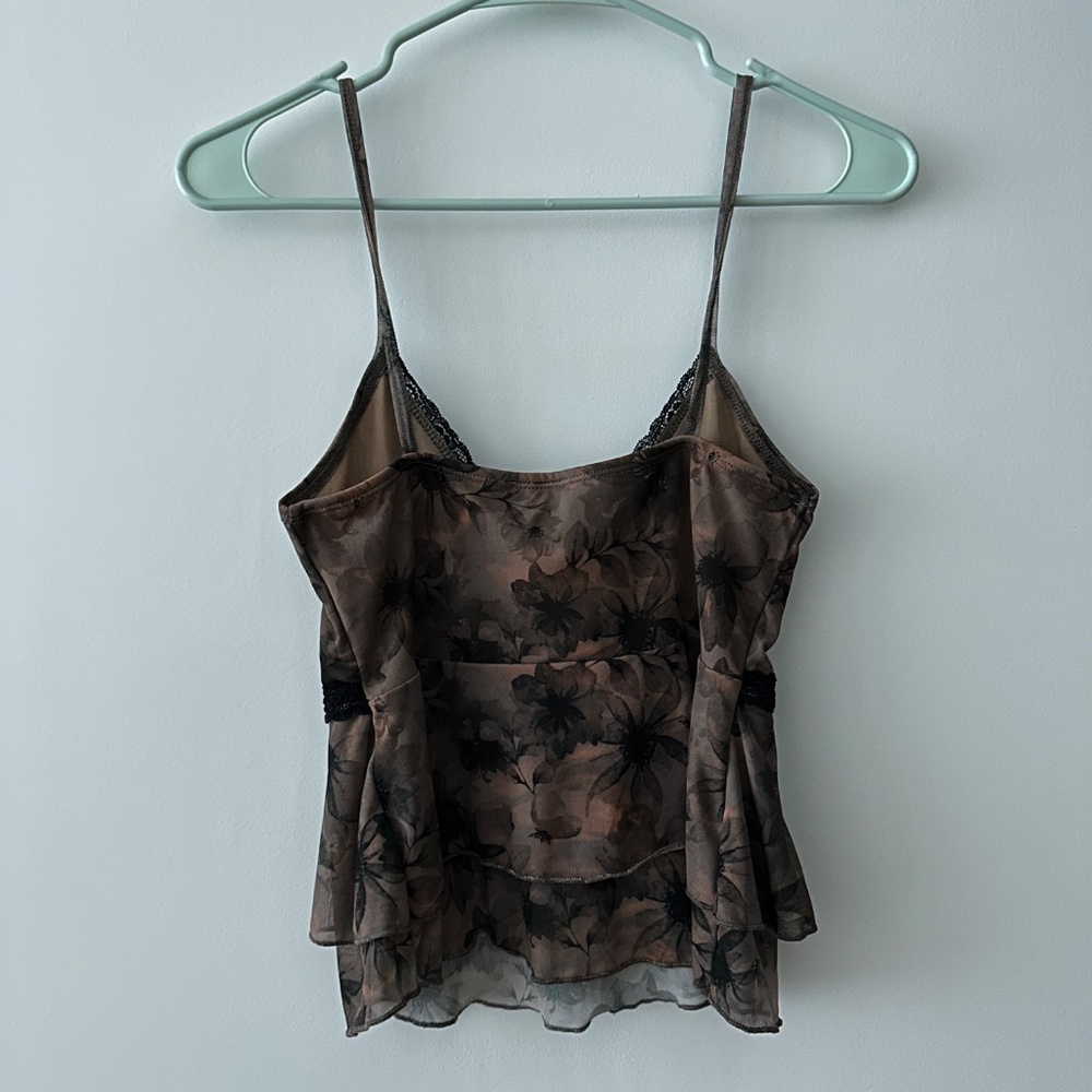 Windsor Ruffle Tank - Picture 2 of 3